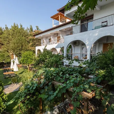 Guest house Liotopi Olympiada