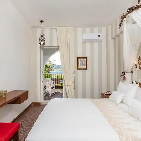 Guest house Liotopi 2*