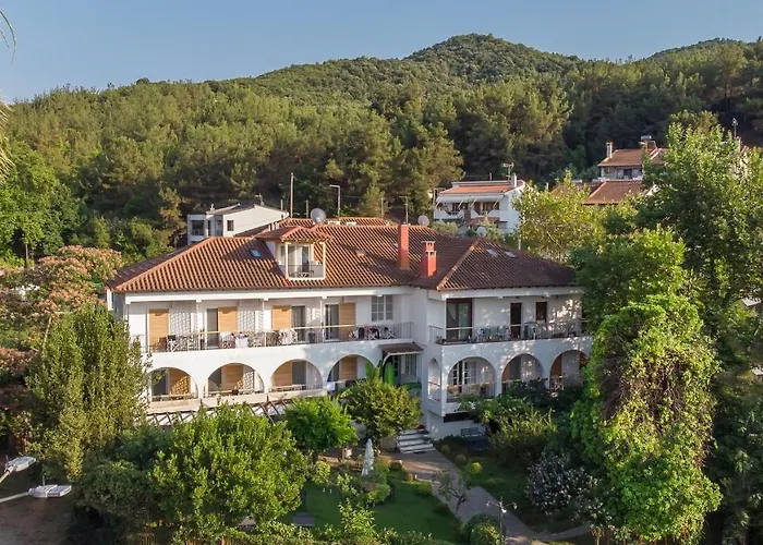 Guest house Liotopi 2*