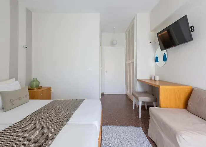 Guest house Liotopi 2*